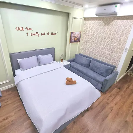 Lushstay Rooftop 2 - Hanoi Train Station